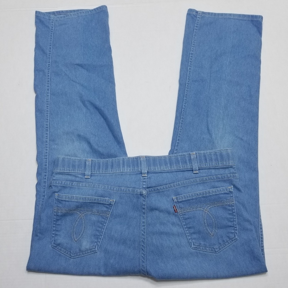 Levis light wash action jeans 38W - Picture 5 of 8